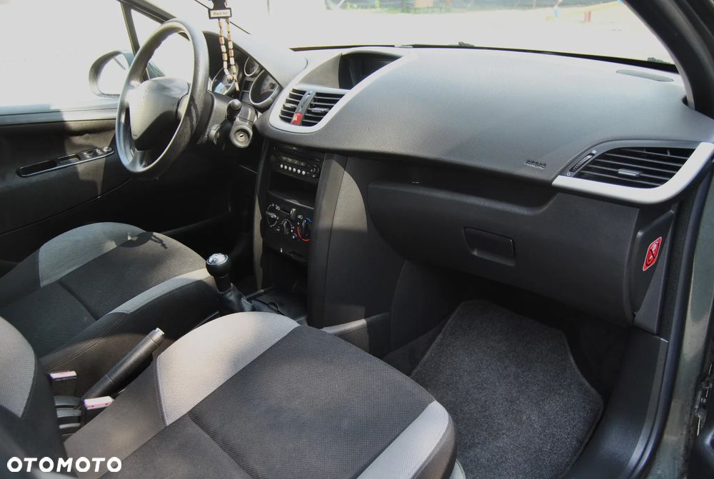 Peugeot 207 95 VTi Tendance - 7