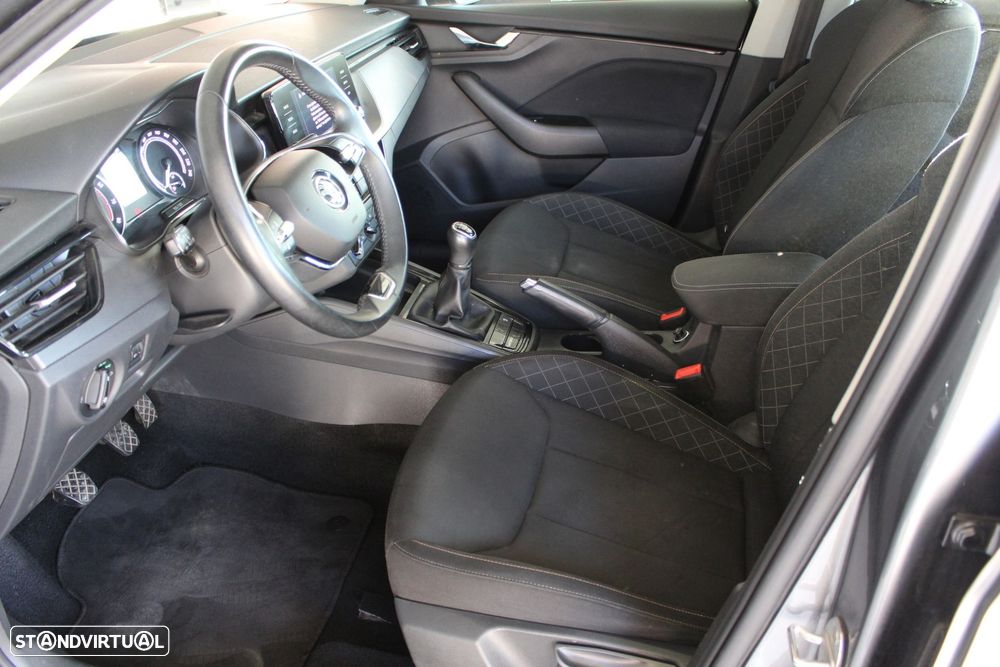 Skoda Kamiq 1.0 TSI Ambition - 19