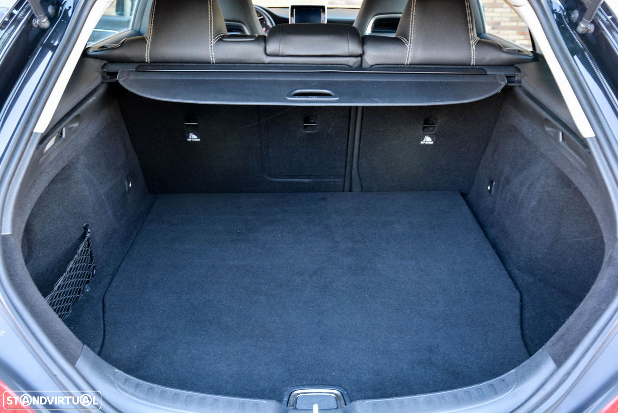 Mercedes-Benz CLA 180 d Shooting Brake Urban - 44