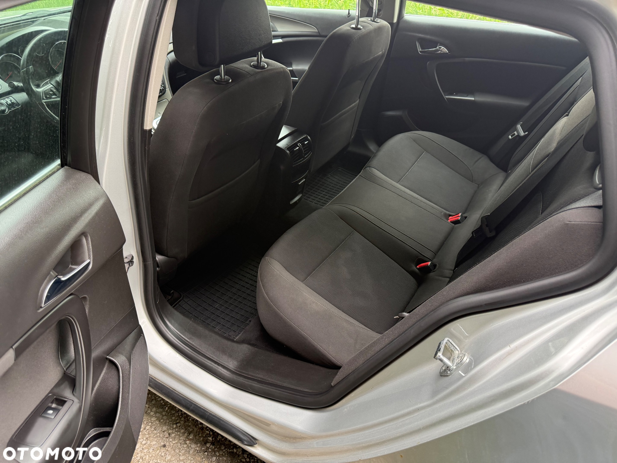 Opel Insignia 2.0 CDTI Edition - 11
