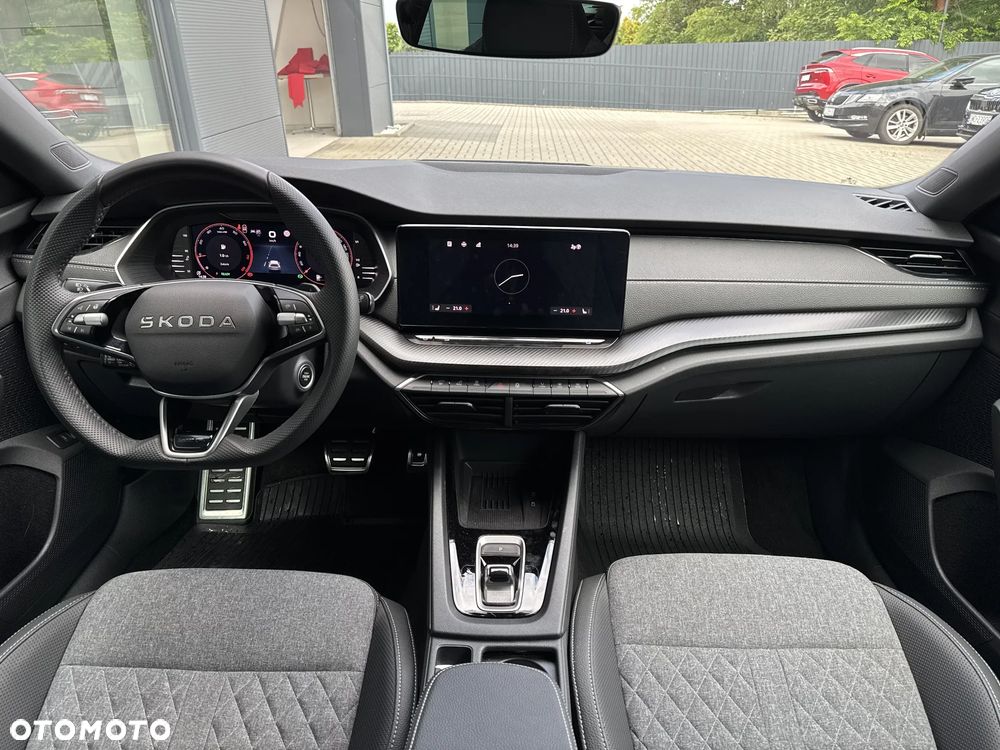 Skoda Octavia 1.5 TSI mHEV Sportline DSG - 9