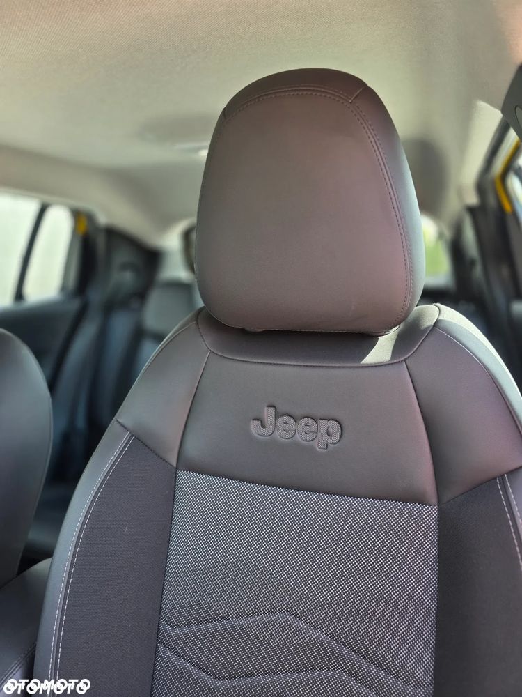 Jeep Renegade - 27