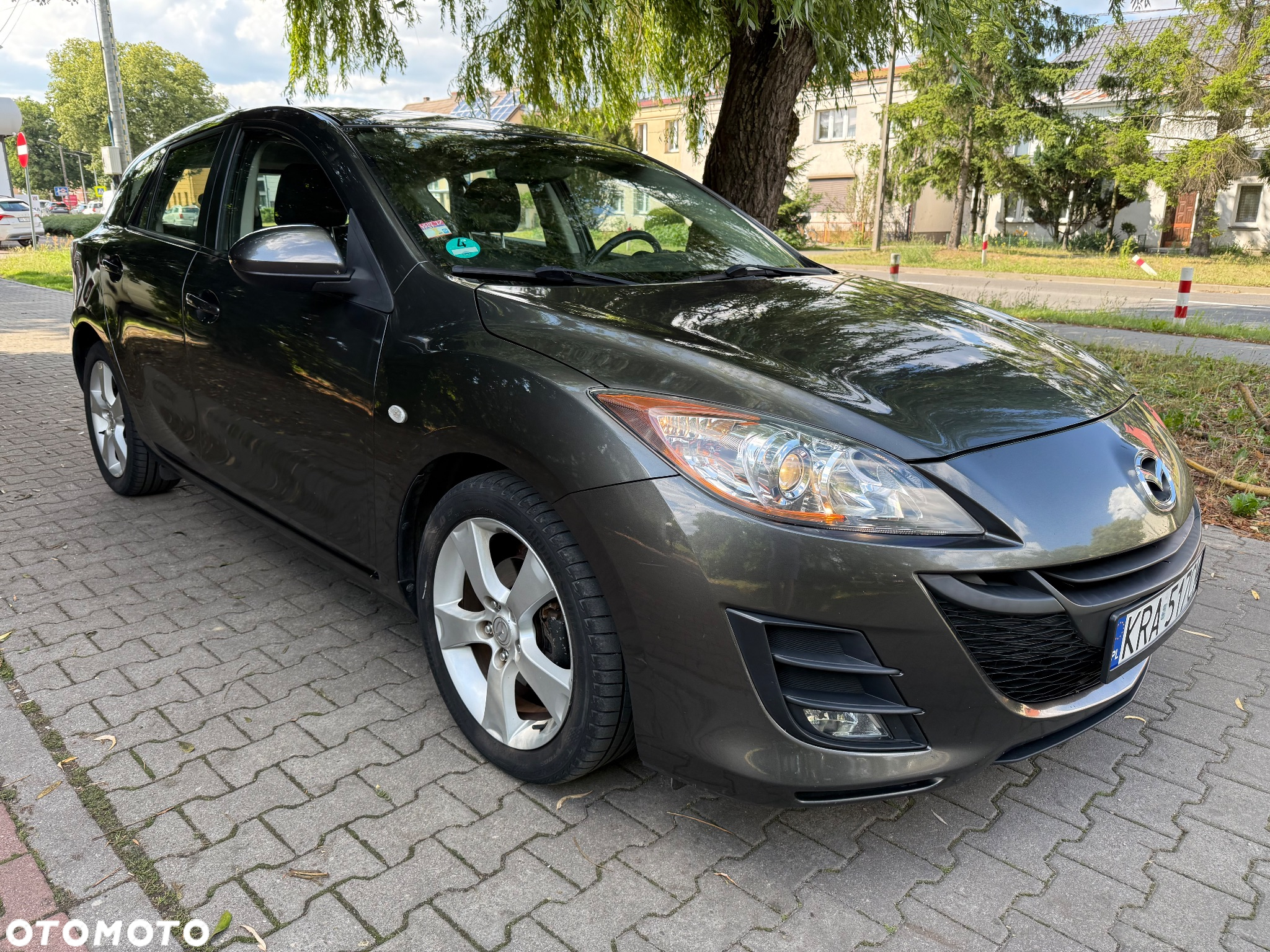 Mazda 3 1.6 CD Exclusive + - 9