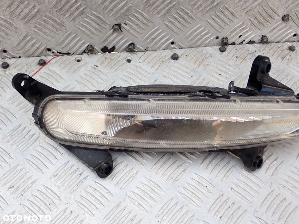 ŚWIATŁA DO JAZDY DZIENNEJ KIA CEED II LIFT PRAWY PRZÓD 92208-A2000 - 9