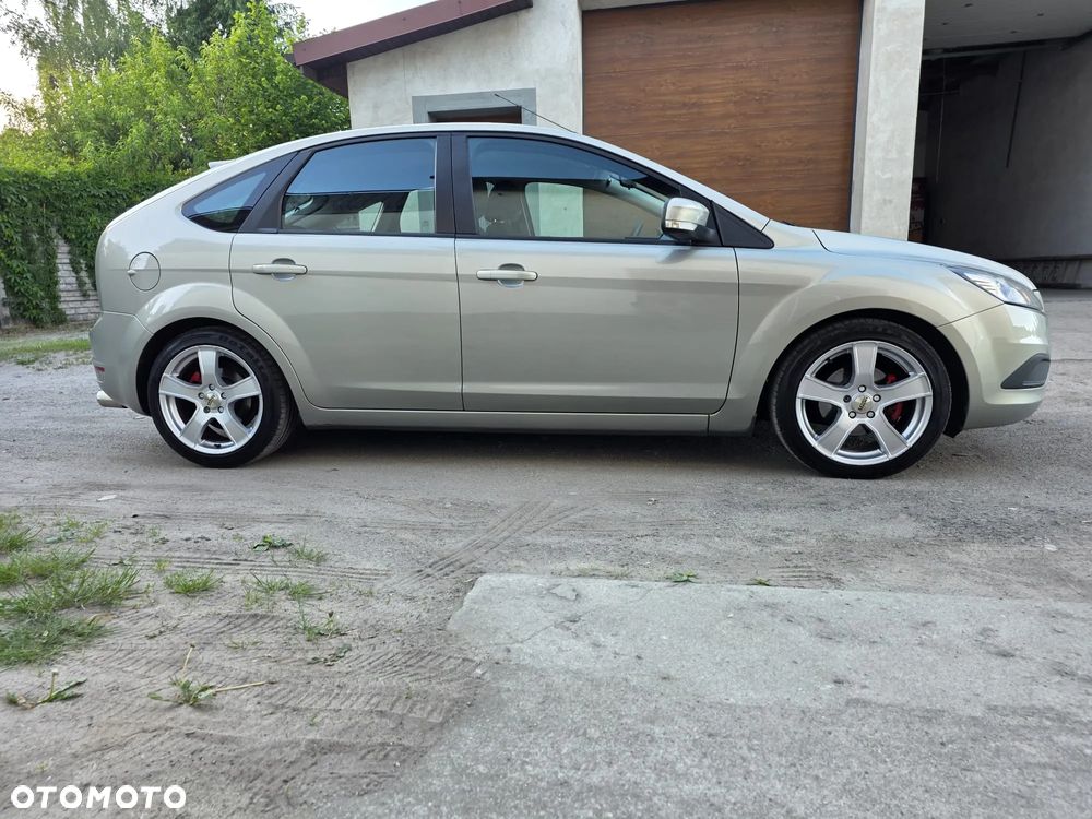 Ford Focus 1.6 16V Style - 4