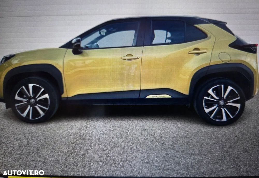 Toyota Yaris Cross 1.5 VVT-i AWD-i Adventure - 3