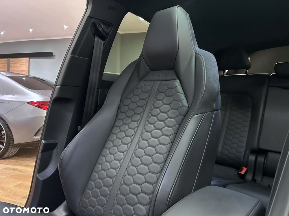 Audi RS Q3 Sportback ver-2-5-tfsi-quattro-s-tronic - 9