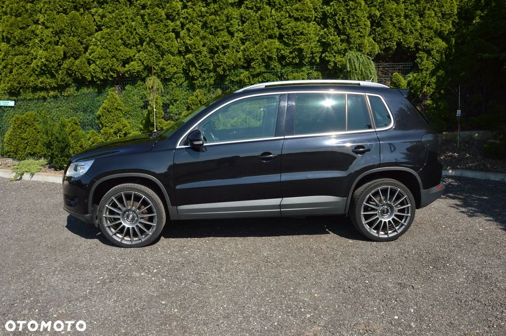 Volkswagen Tiguan - 15