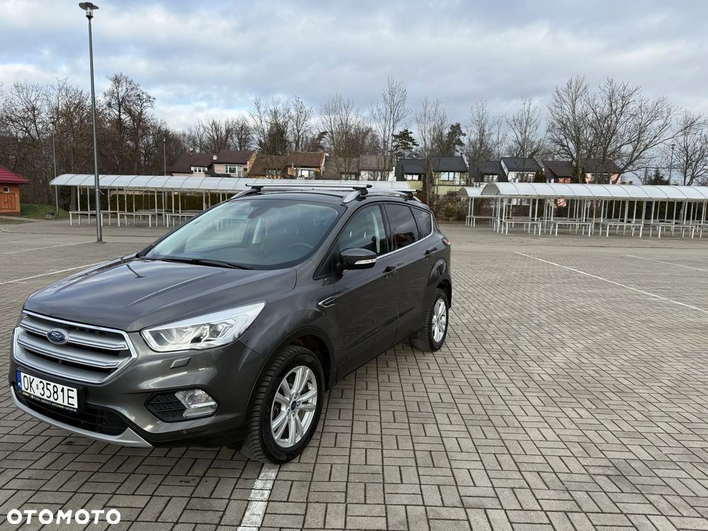Ford Kuga 2.0 TDCi 4x4 Trend - 4