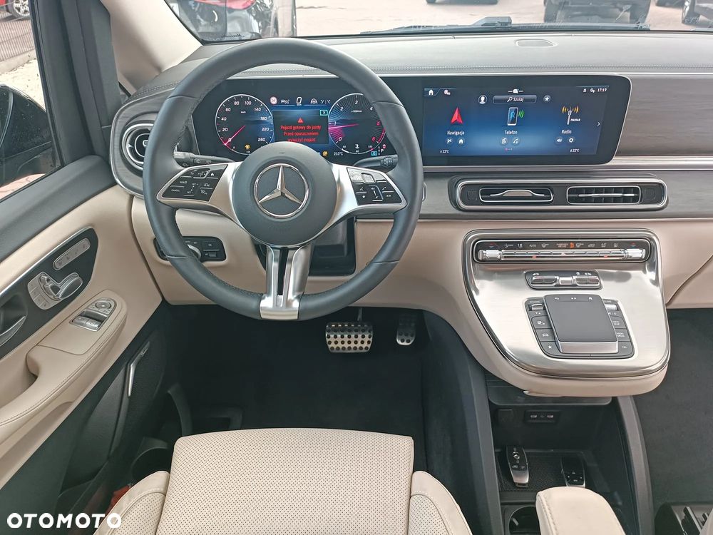 Mercedes-Benz Klasa V 2025