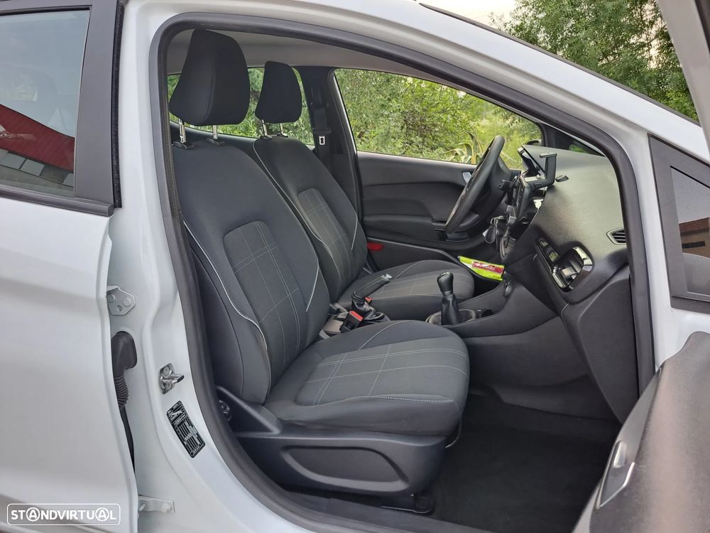 Ford Fiesta 1.1 COOL&CONNECT - 13