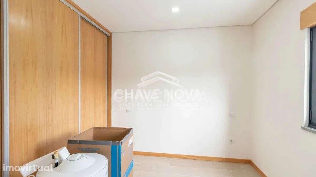 Moradia Bi- Familiar V4 - Grande imagem: 5/28