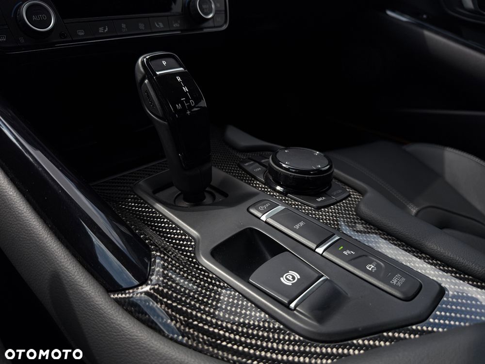 Toyota Supra 3.0 Turbo Executive - 11
