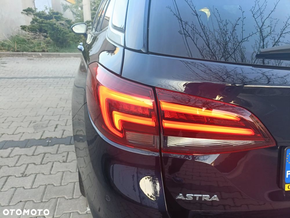 Opel Astra 1.4 Turbo Ultimate - 28