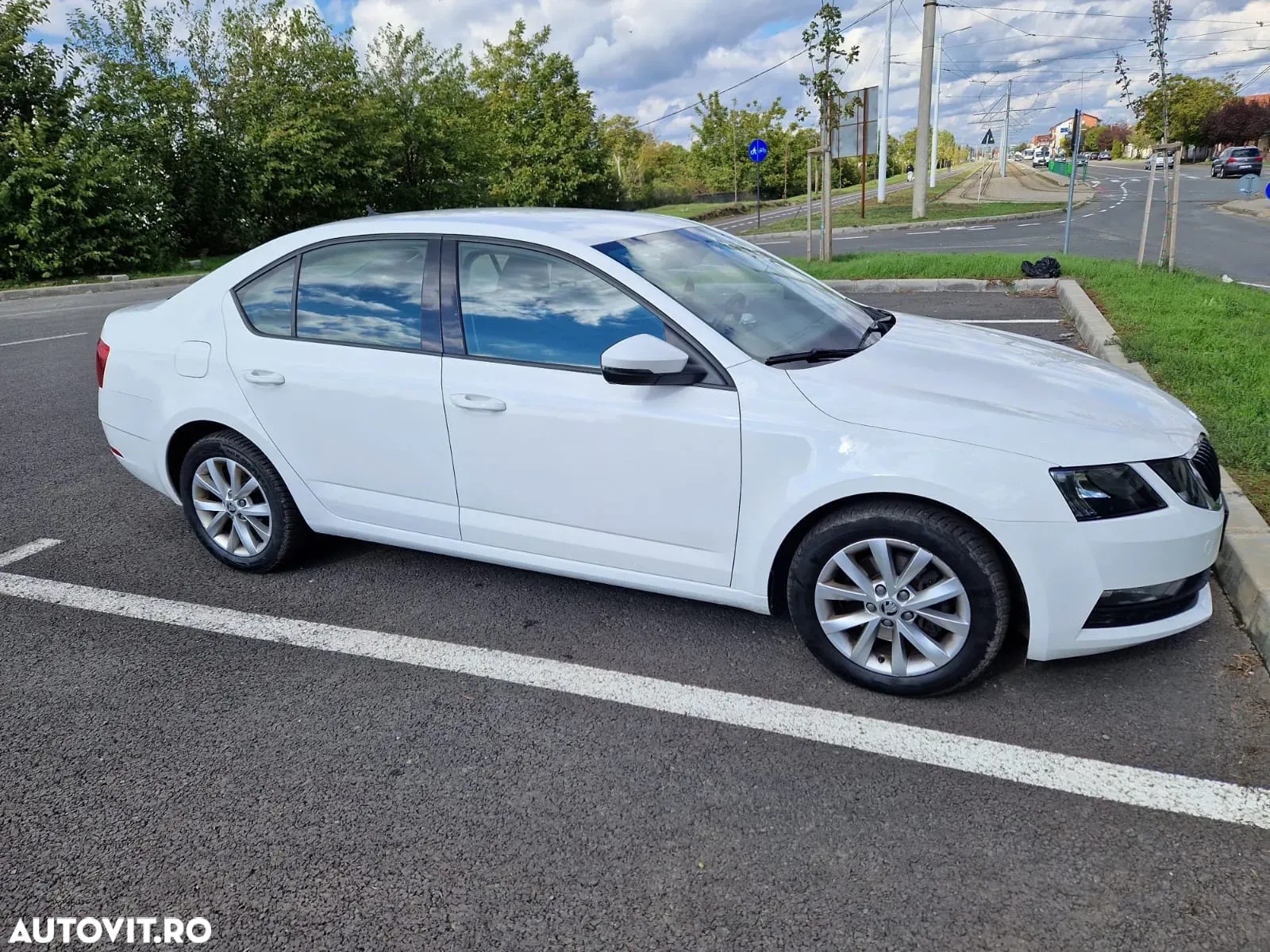 Skoda Octavia - 2