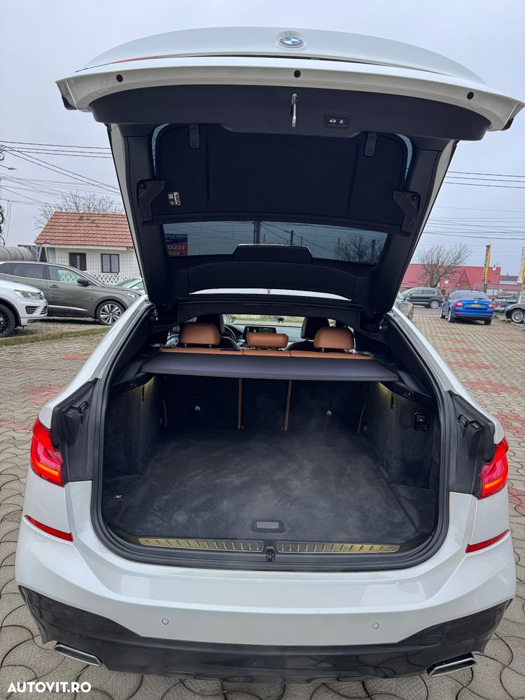 BMW Seria 6 630d xDrive Luxury Line - 17