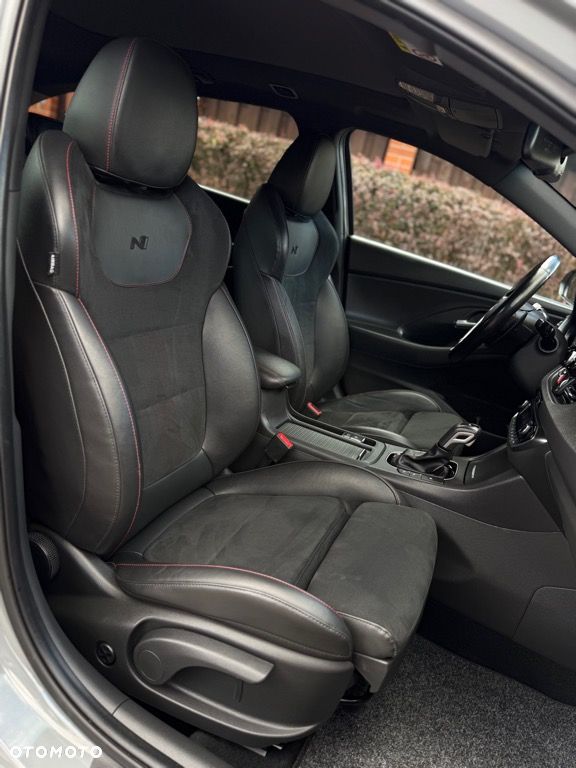 Hyundai i30 1.6 CRDI 48V-Hybrid DCT N-Line - 34