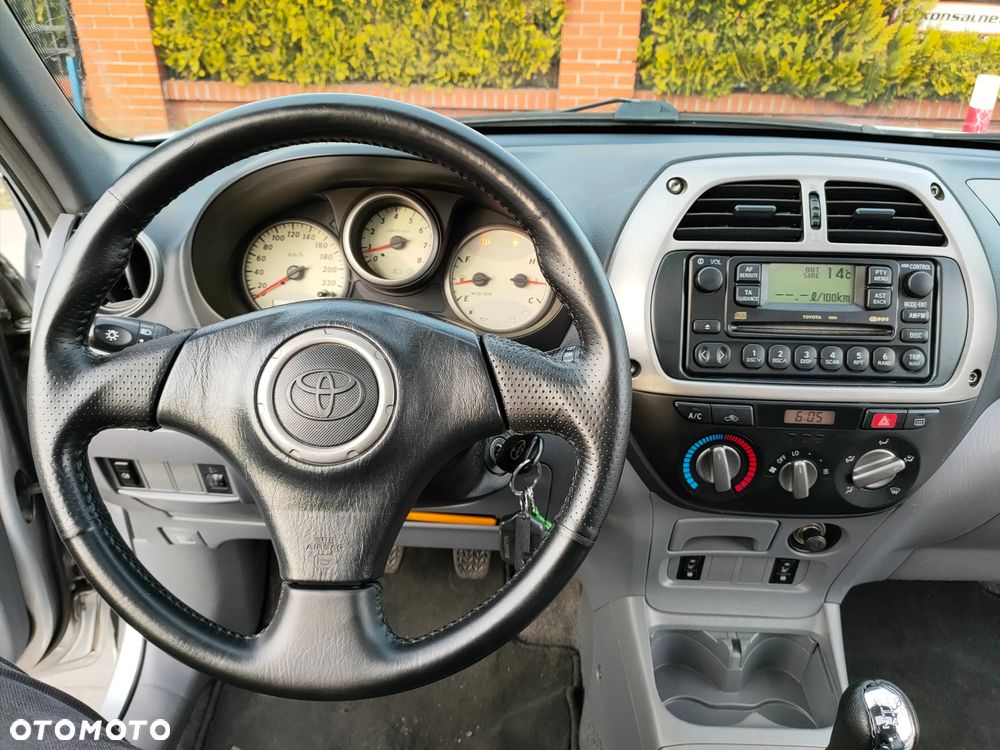 Toyota RAV4 4x4 Executive - 19