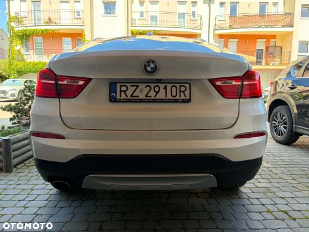 BMW X4 xDrive20i xLine - 15
