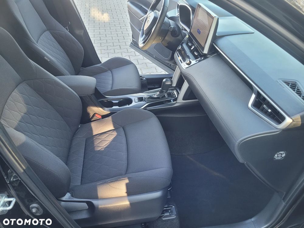 Toyota Corolla Cross 2.0 Hybrid Comfort - 28