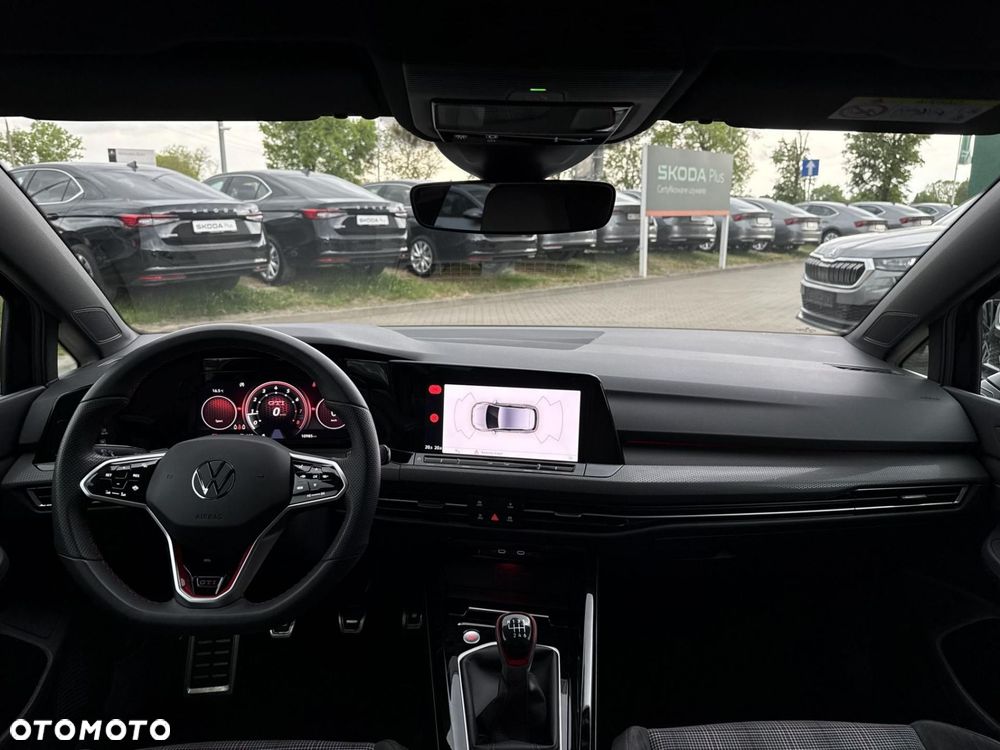 Volkswagen Golf - 14