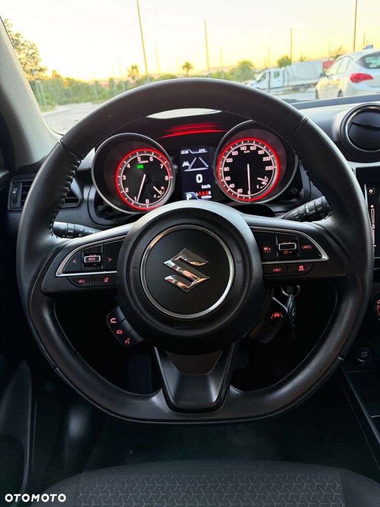 Suzuki Swift 1.2 Dualjet Hybrid CVT Comfort - 21