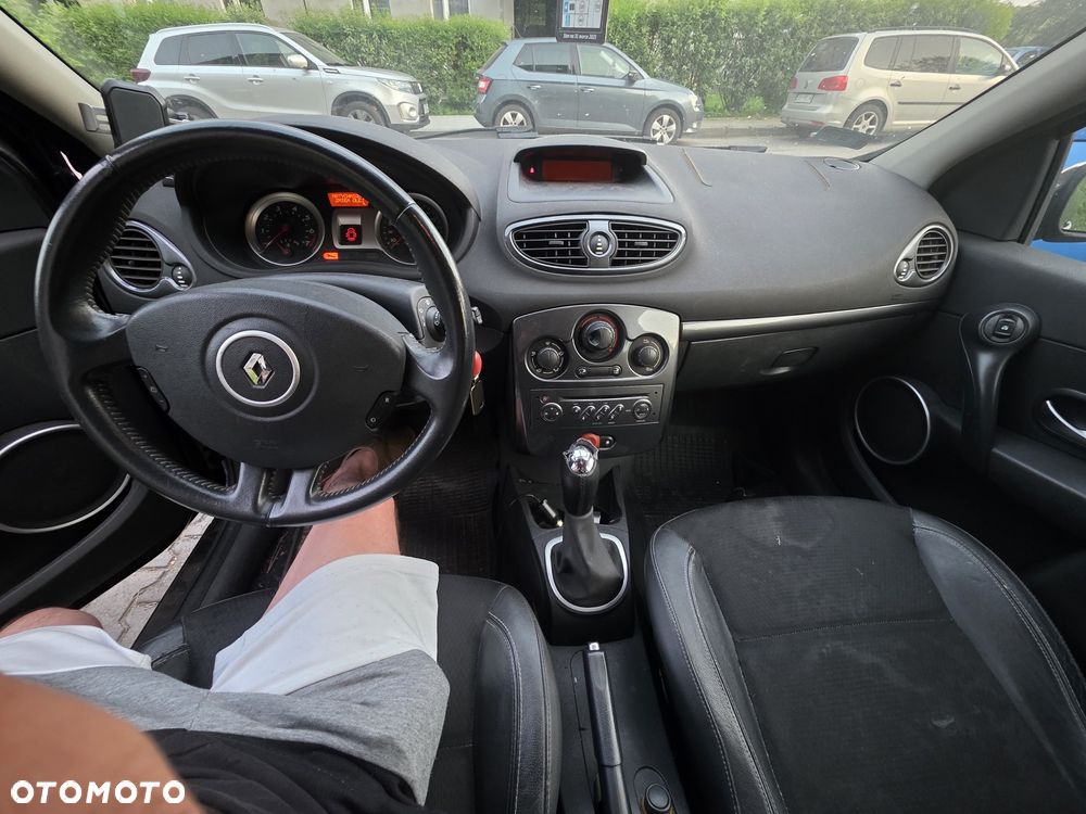 Renault Clio - 5