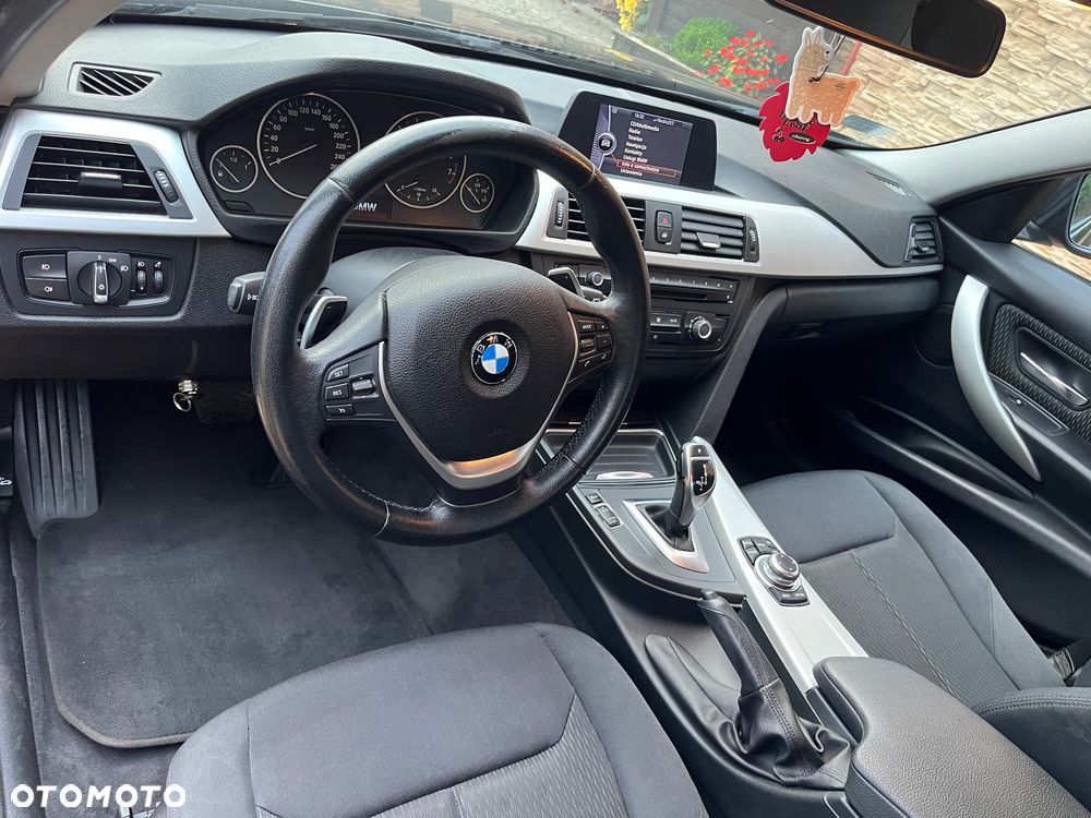 BMW Seria 3 - 15