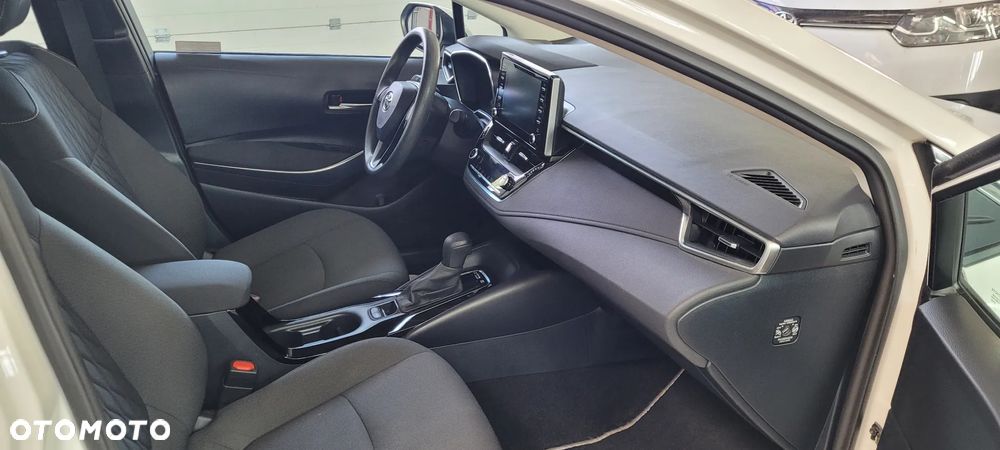 Toyota Corolla 1.8 Hybrid Active - 13