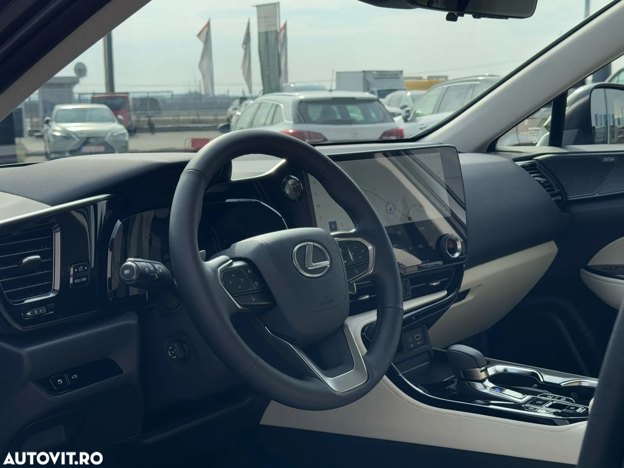 Lexus Seria NX 450h+ AWD CVT PHEV Luxury - 14