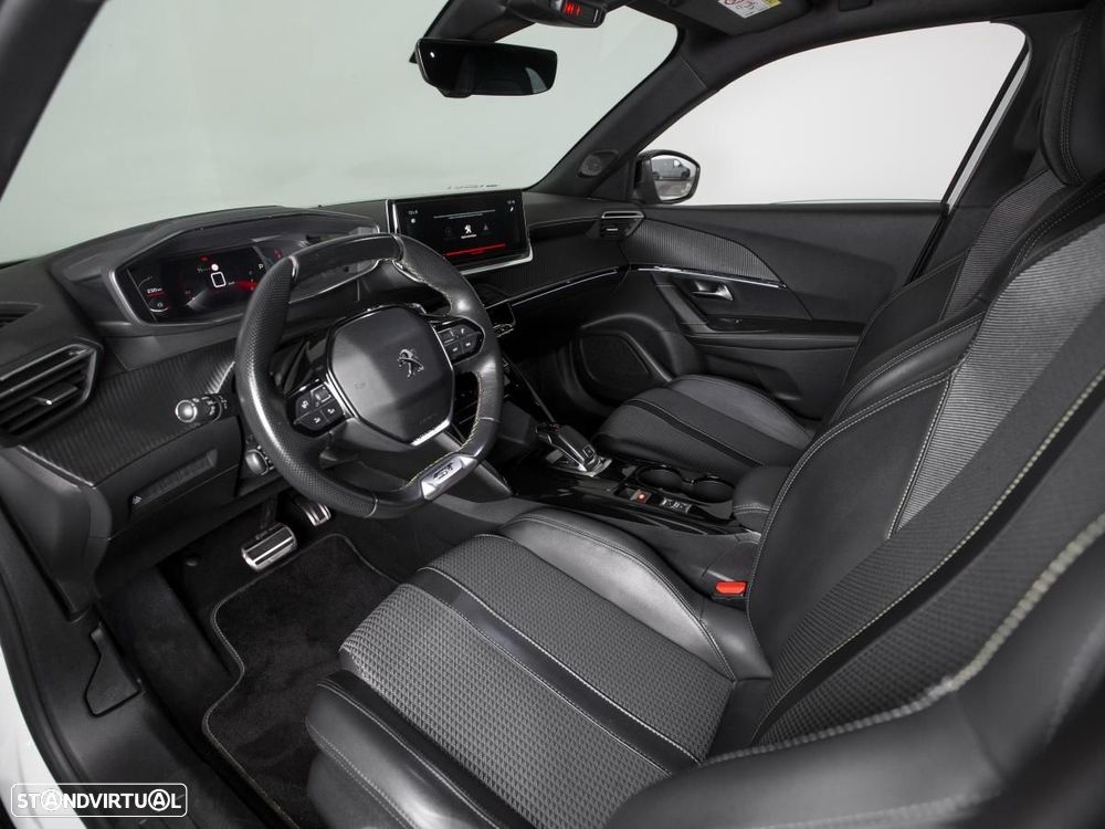 Peugeot 2008 1.5 BlueHDi GT EAT8 - 8