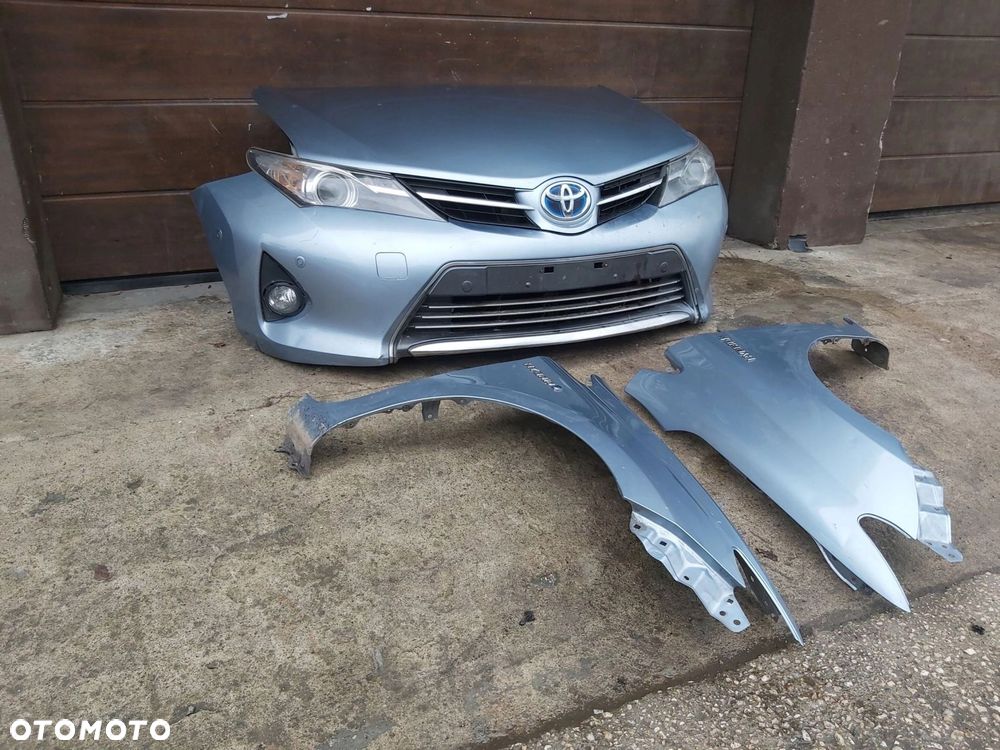 Toyota Auris II zderzak maska przód błotnik chłodnica pas przedni 1.8 HYB - 1