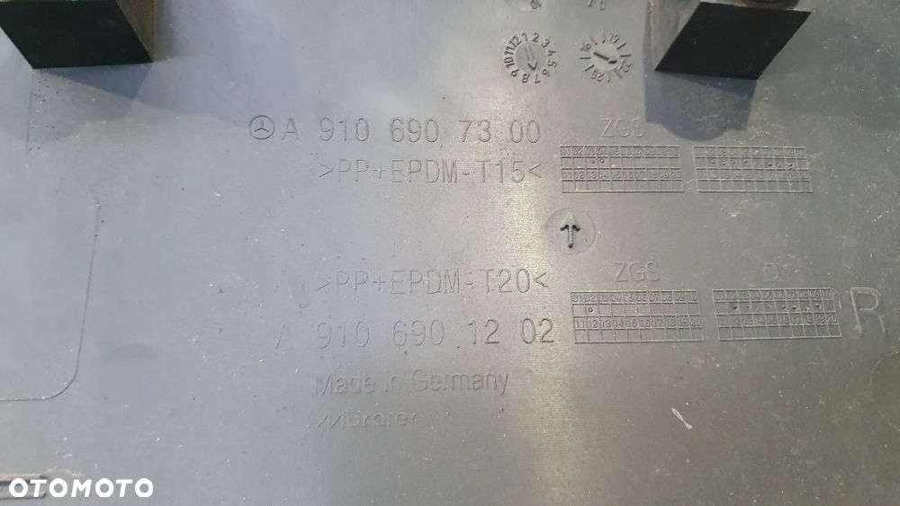 LISTWA BOCZNA PRAWA SPRINTER W907 W910 2022 ORYGINAŁ A9106907300 KOMPLET - 7