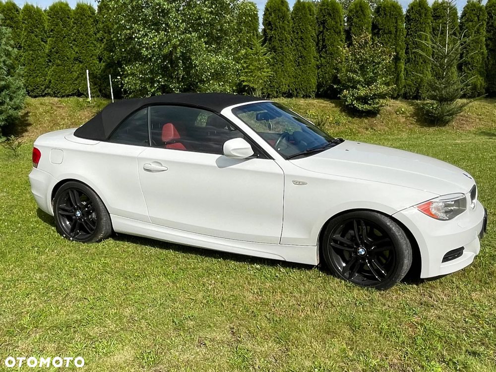 BMW Seria 1 135i Cabrio Limited Edition Lifestyle mit M Sportpaket - 11