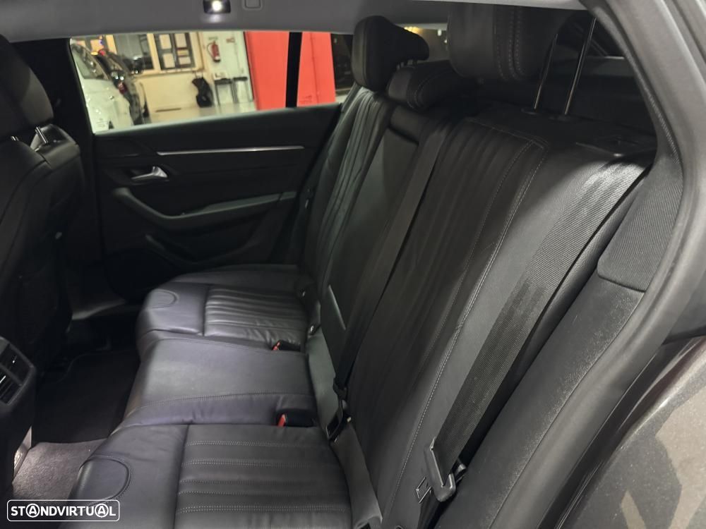 Peugeot 508 1.5 BlueHDi Allure Pack EAT8 - 52