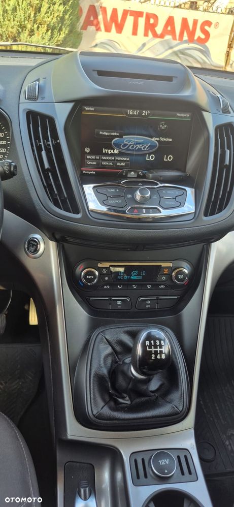 Ford Kuga 1.5 EcoBoost 2x4 SYNC - 11