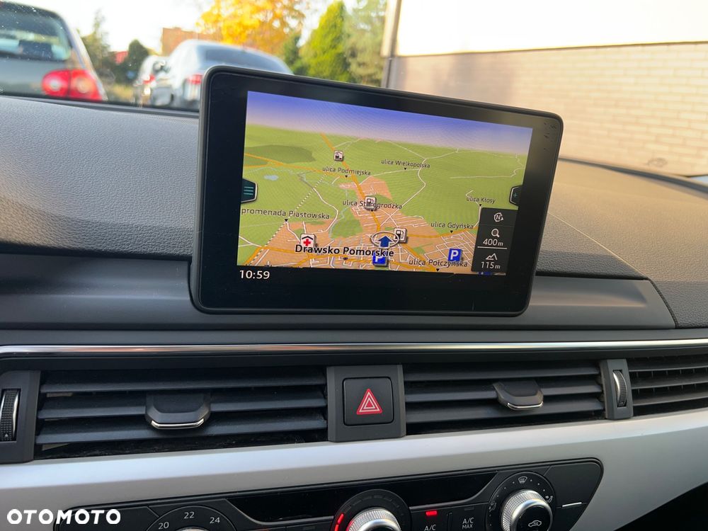 Audi A4 Avant 2.0 TDI DPF Ambiente - 16