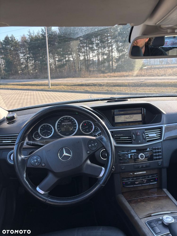 Mercedes-Benz Klasa E 350 CDI BlueEff - 7