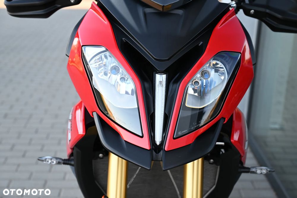 BMW XR - 13