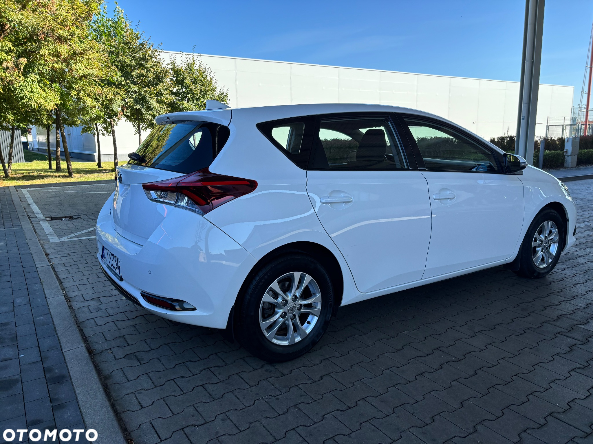 Toyota Auris 1.33 VVT-i Active - 4