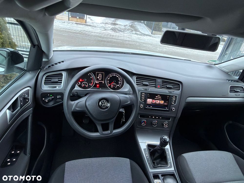 Volkswagen Golf 1.2 TSI BMT Trendline EU6 - 35