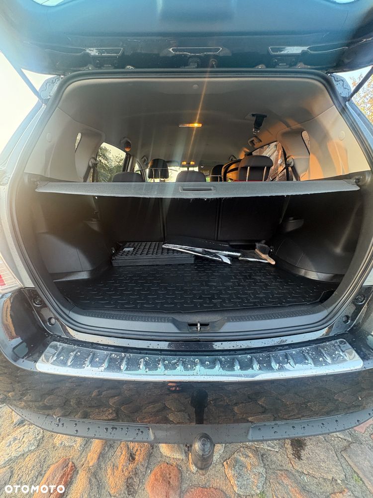 Toyota Verso - 8