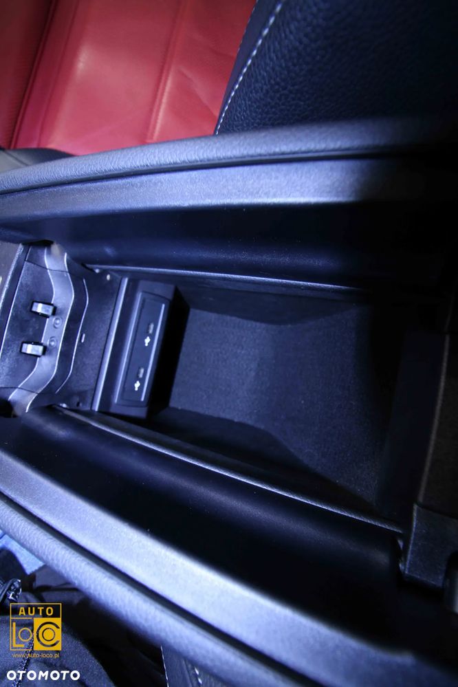 Mercedes-Benz CLA - 35