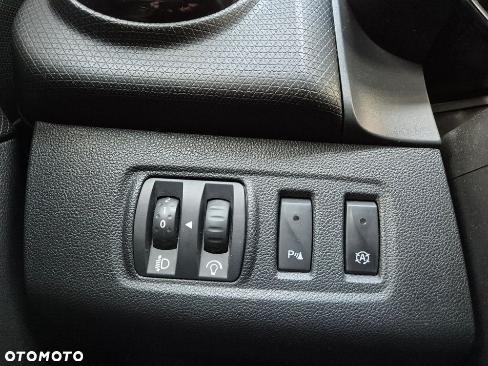 Renault Clio 1.5 dCi Energy Alize - 13