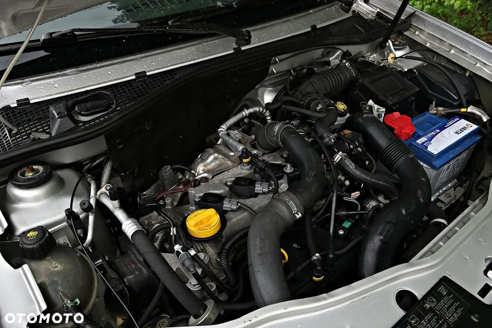 Dacia Duster TCe 125 4x2 Celebration - 40