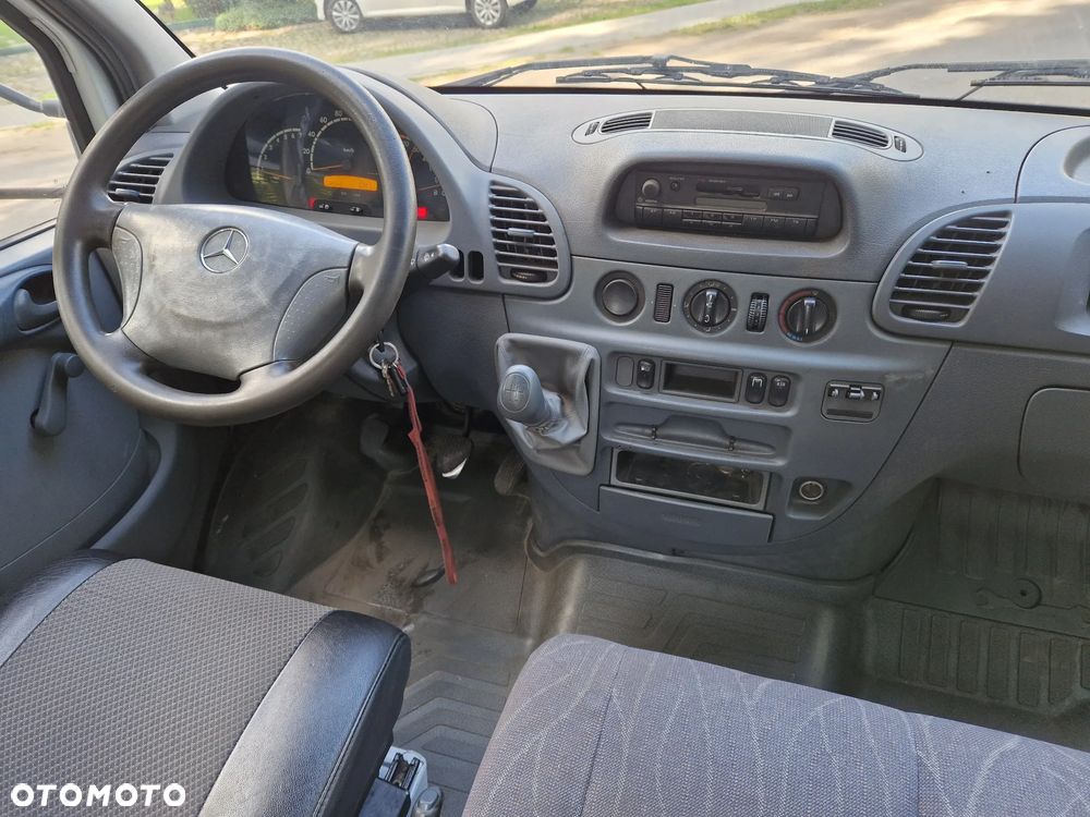 Mercedes-Benz Sprinter 313 - 12