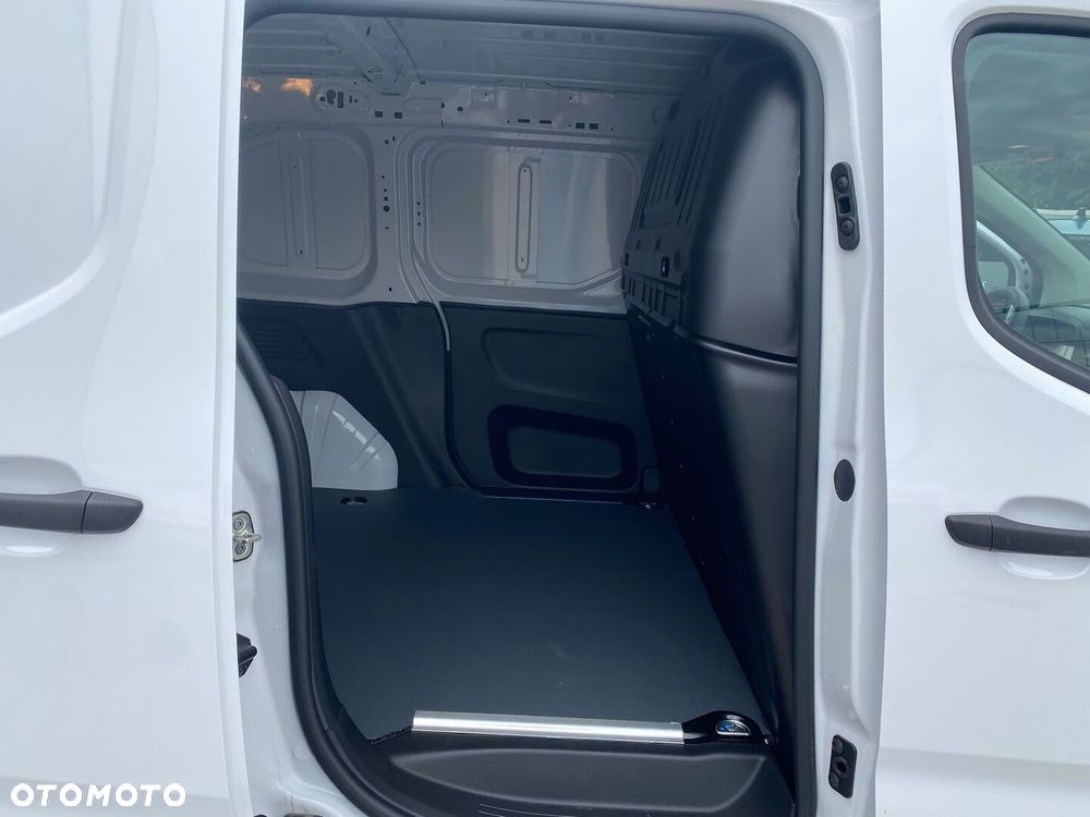 Toyota PROACE CITY - 22