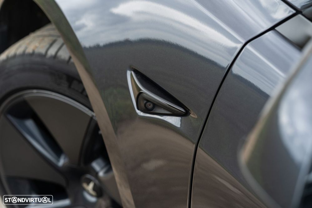 Tesla Model 3 Standard Range Plus RWD - 4