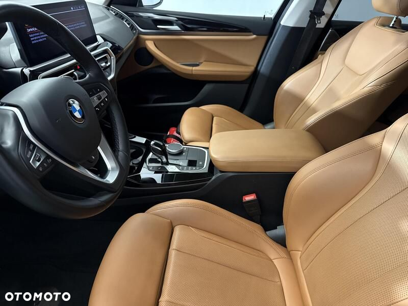BMW X3 xDrive20d - 11