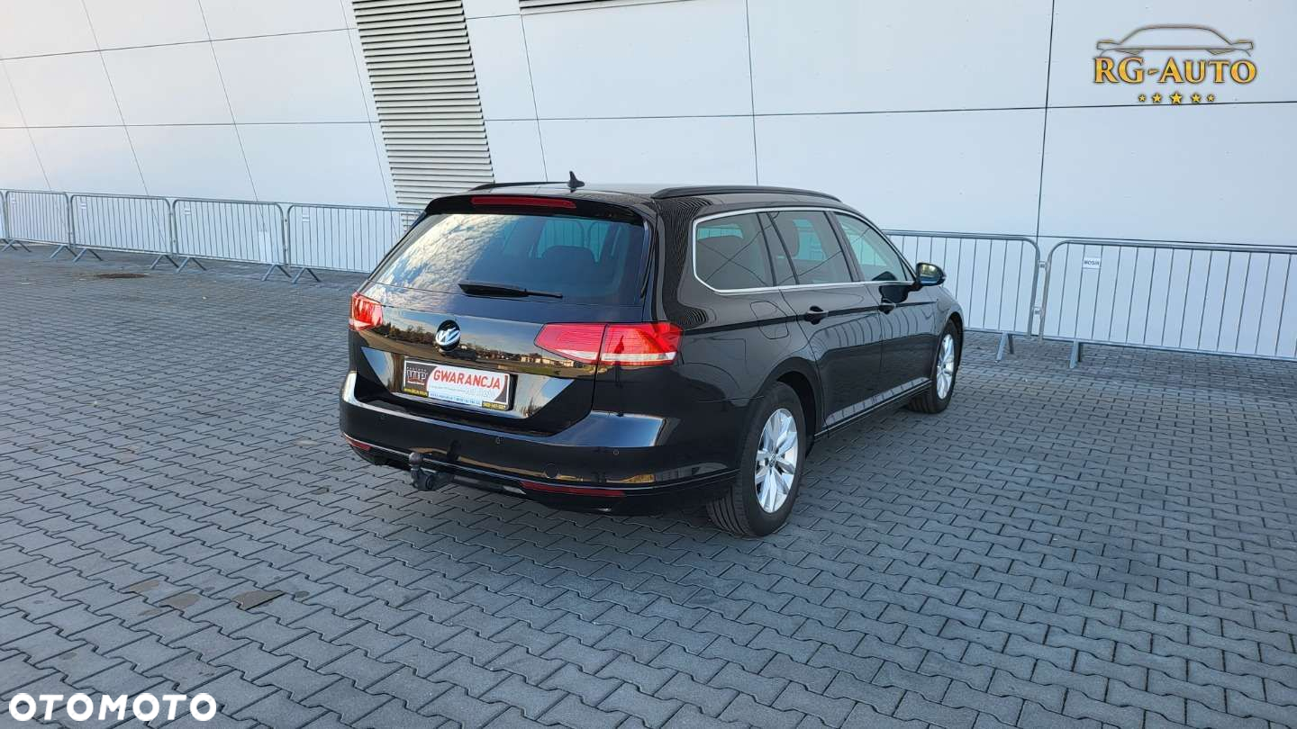 Volkswagen Passat - 8